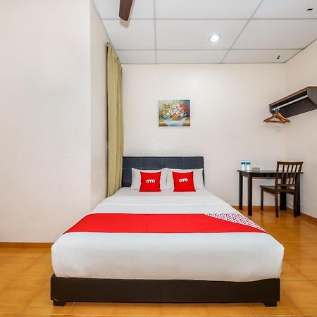 Oyo 89763 Bluewater Hotel Mersing Eksteriør billede